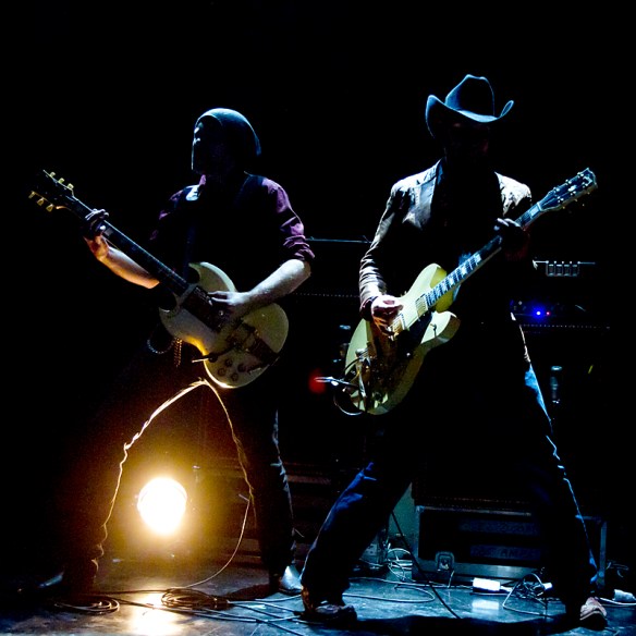 El Doom And The Born Electric at by:Larm