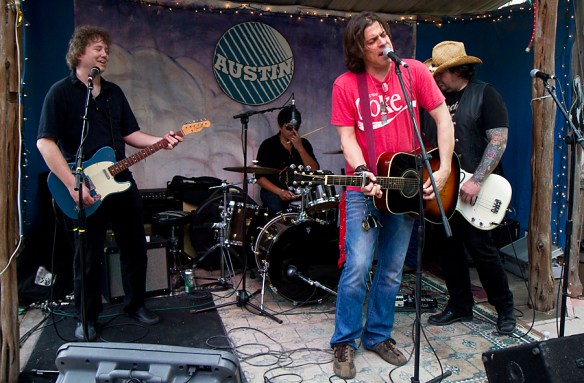 Aric Larson and Peacemaker at Leeann's Barndance. © All Rights Reserved: Per Ole Hagen
