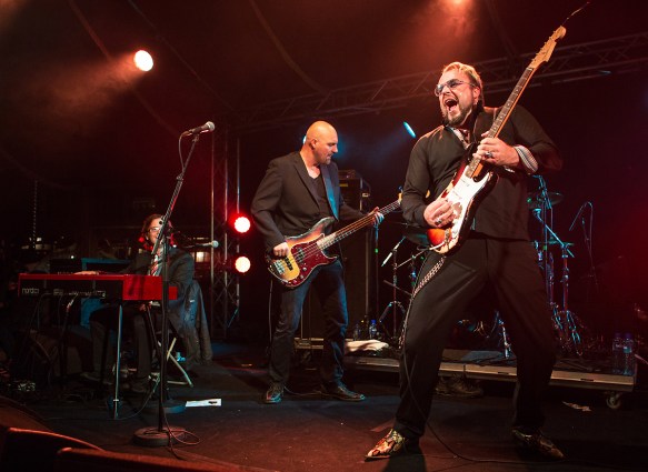 Micke Mojo And The Bedtime Bazookas at Blues in Hell © Per Ole Hagen