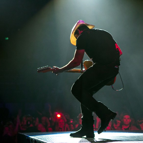 Brad Paisley at Oslo Spektrum © Per Ole Hagen