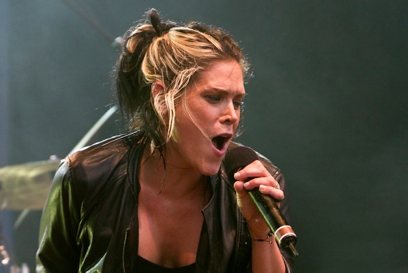 Beth Hart 05082011-14