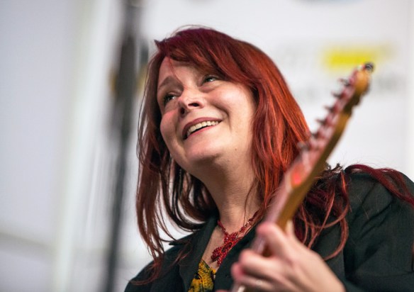 Carolyn Wonderland © Per Ole Hagen