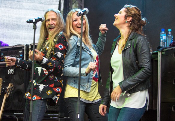 Dance With A Stranger © Per Ole Hagen