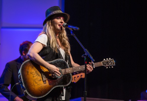 Sunny Sweeny © Per Ole Hagen