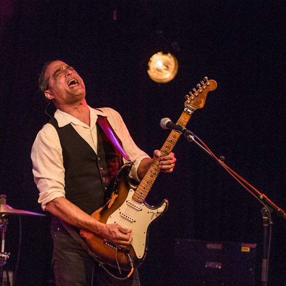 Black Sorrows 22082015-12