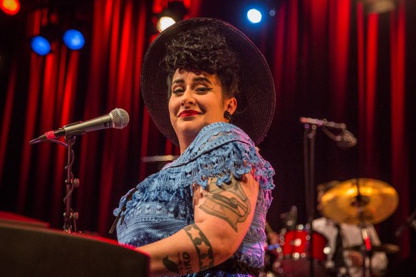 Davina and the Vagabonds 01092017-11