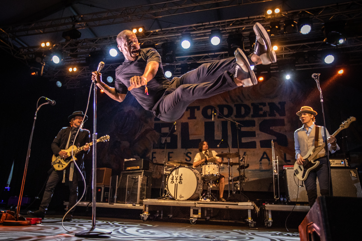 Vintage Trouble 04082018-24